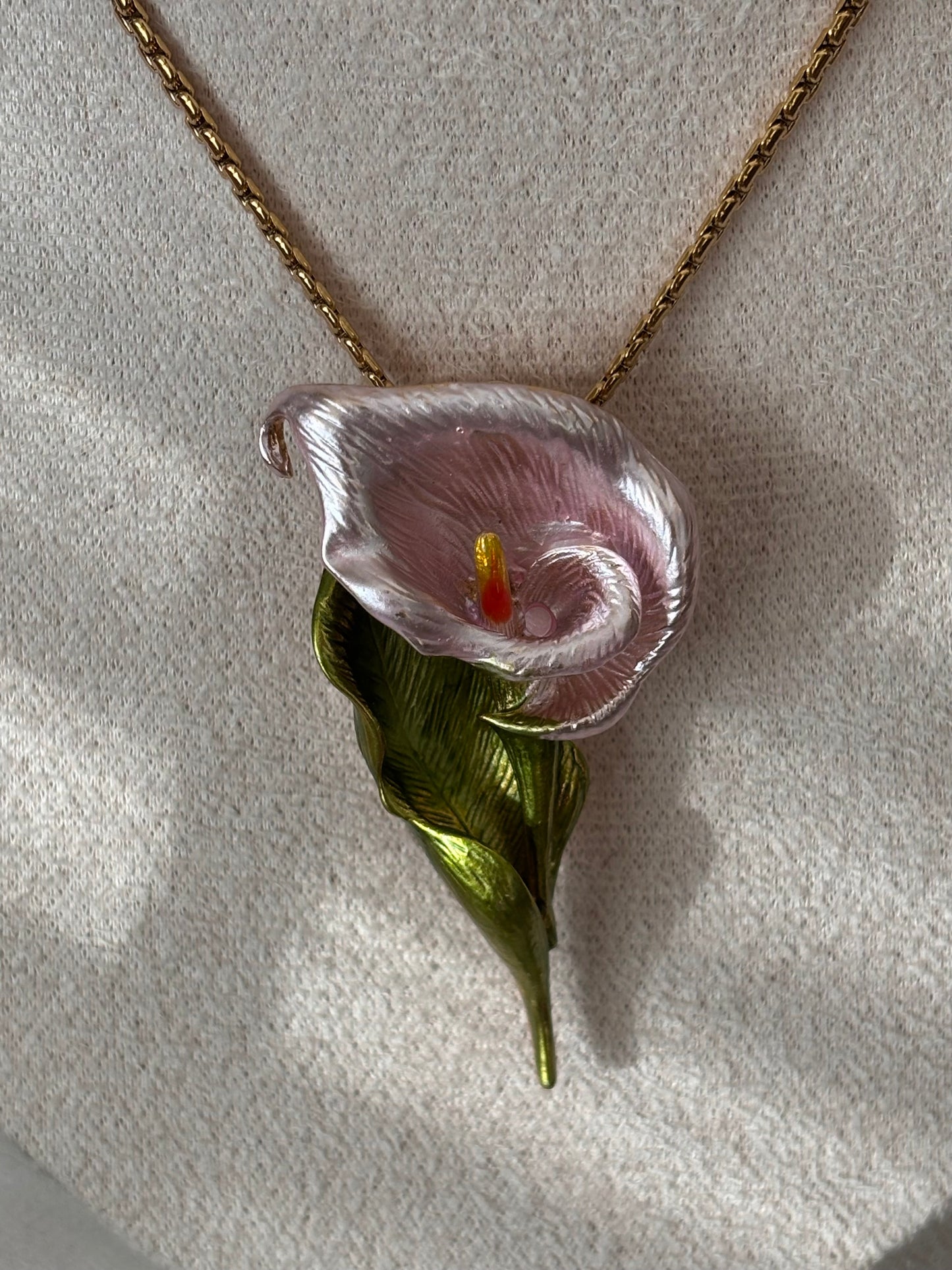 calla lily necklace