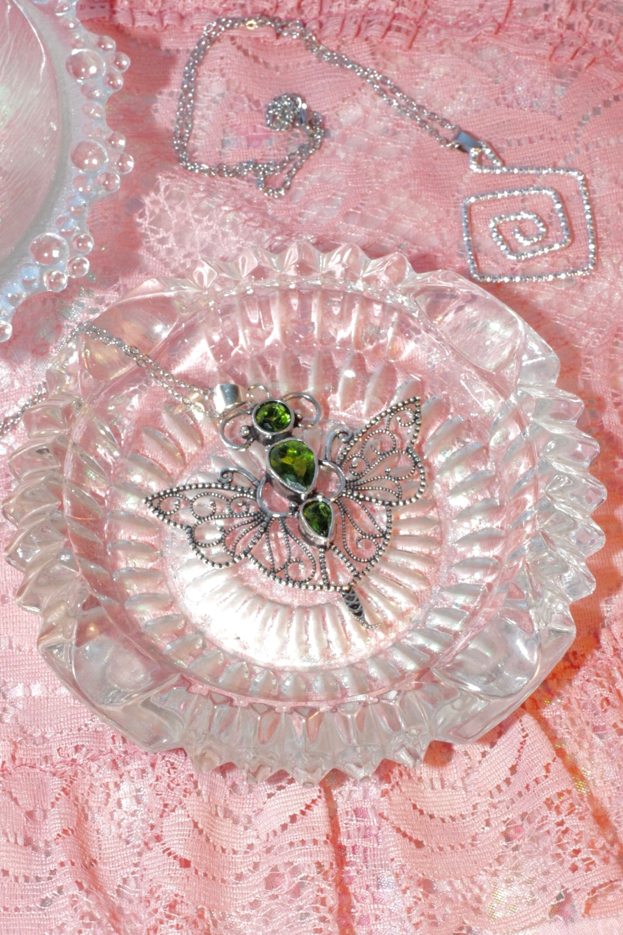 .925 peridot butterfly necklace