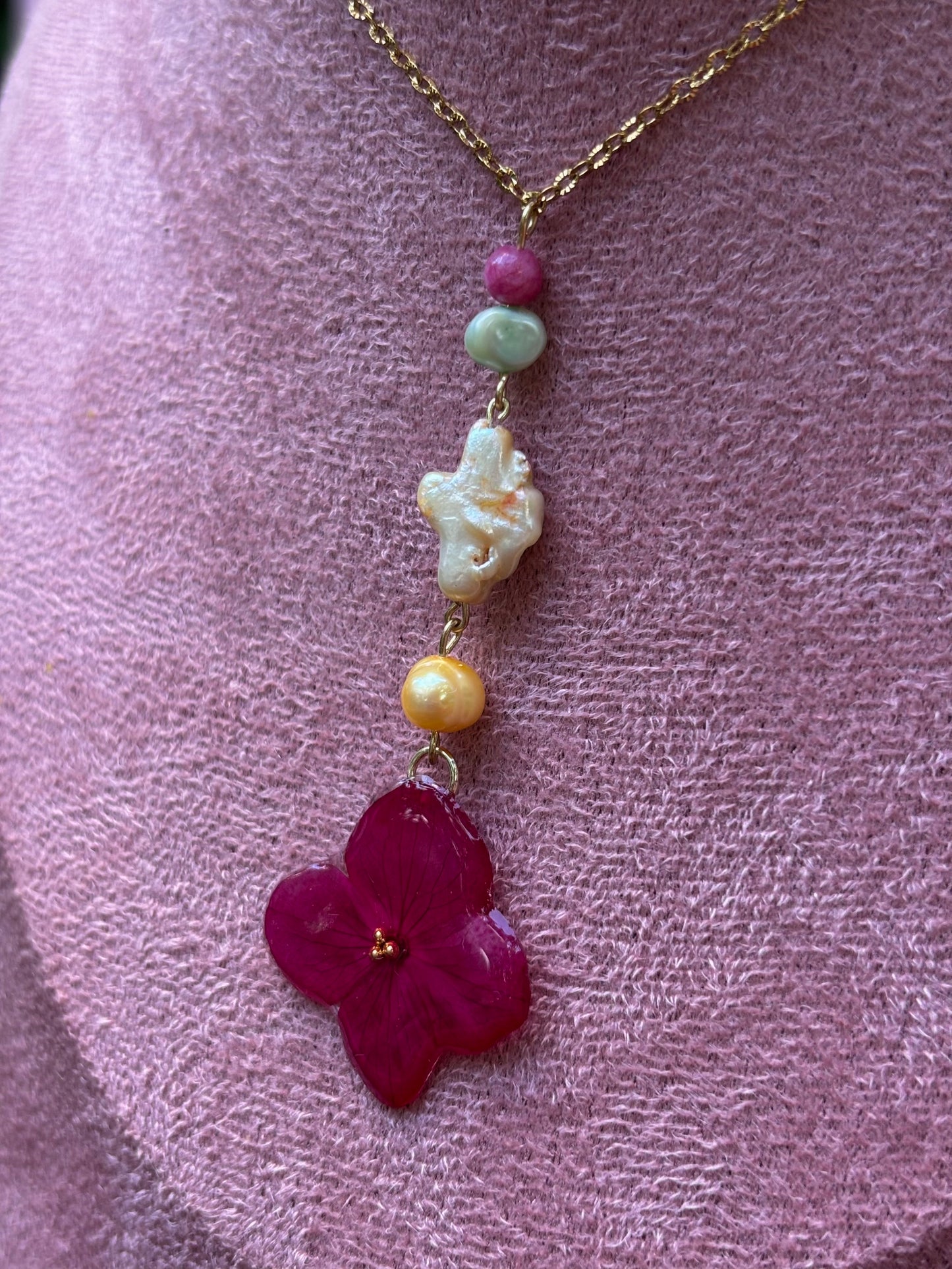 hydrangea necklace