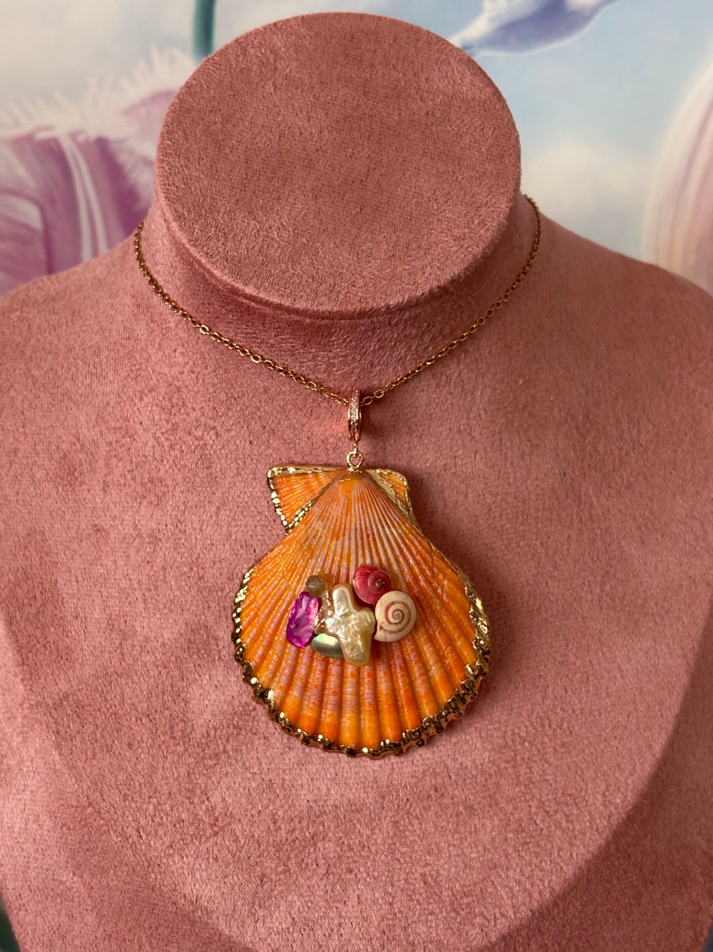 sunset shell necklace