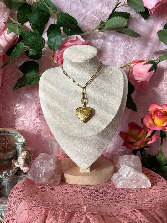 lover locket necklace