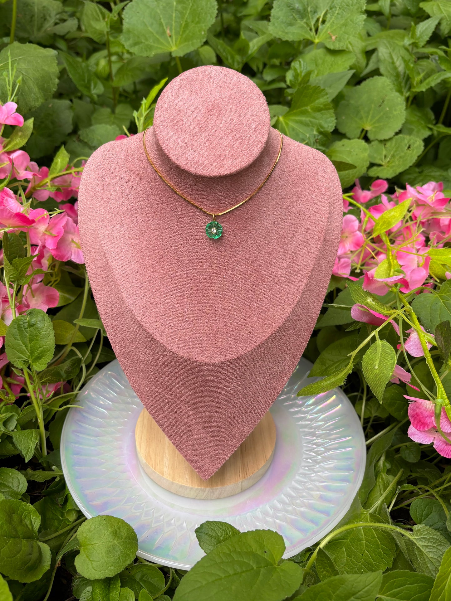 emerald flower necklace