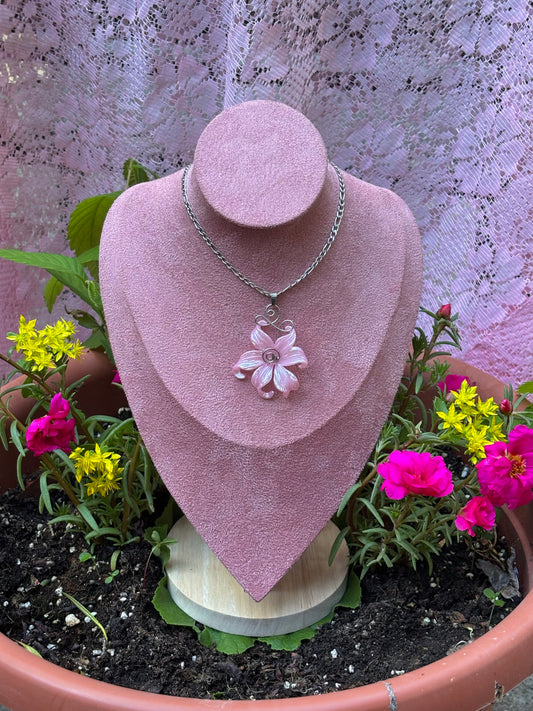 blossom necklace