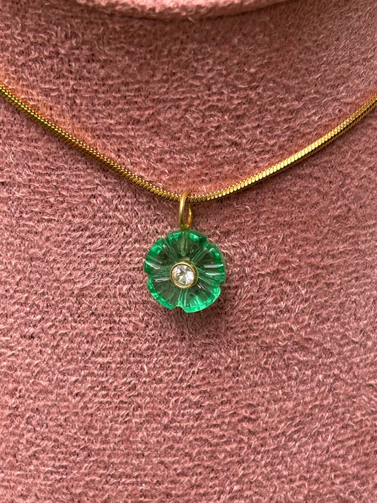 emerald flower necklace